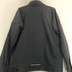 未使用ブルゾンムービンカットの画像