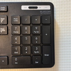 （※マイクロレシーバー不足）エレコム　無線薄型フルキーボードの画像