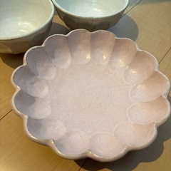 新品未使用のお皿　陶器　丼の画像