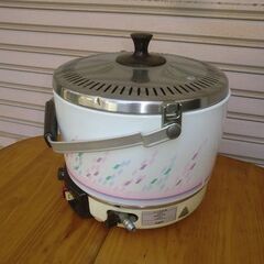 パロマガス炊飯器 都市ガス用  中古品ですが良品ですの画像