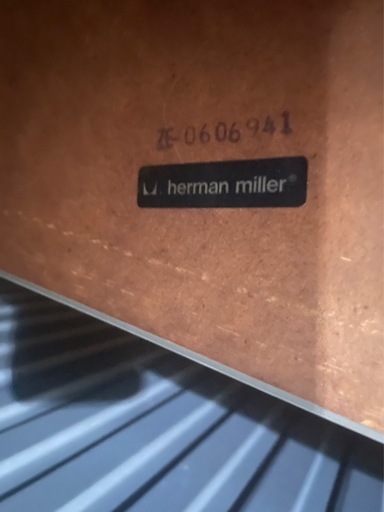 ハーマンミラー　HermanMiller コントラクトテーブル