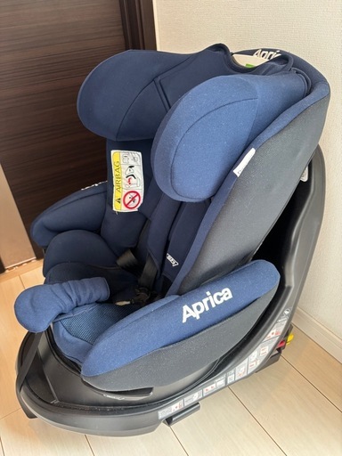 アップリカ　チャイルドシート　ISOFIX