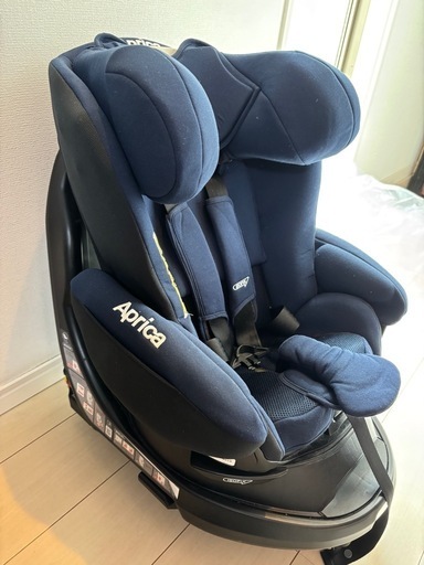 アップリカ　チャイルドシート　ISOFIX