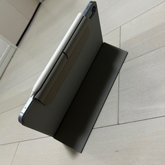 今日即決で値下げ！！【美品】ipadair4 256GB wifi-セルラーモデルの画像