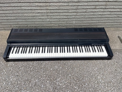 YAMAHAピアノ作動確認済み　お届けは要相談