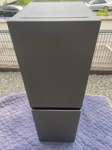 24年製　冷蔵庫　ハイアール　148L