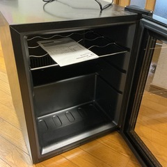 【価格交渉可】俺の酒蔵THANKO 2023年製 日本酒冷蔵庫 JPSABRSBK の画像