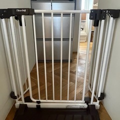 日本育児 ベビーゲート おくだけとおせんぼ おくとびら2つセットの画像