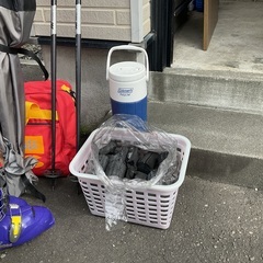 決まりました。　コールマンのウォーターサーバー、炭、スキーセット