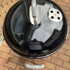 Weber(ウェーバー)バーベキュー　グリル　直径57cmの画像