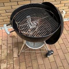 Weber(ウェーバー)バーベキュー　グリル　直径57cmの画像