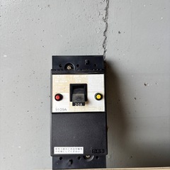 GRUNDFOS 配電盤の画像