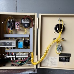 GRUNDFOS 配電盤の画像