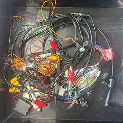 EONONフリップダウンモニターの画像