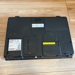 パソコン　LIFEBOOK A540/AXの画像