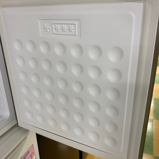 R57  　１ドア冷凍庫