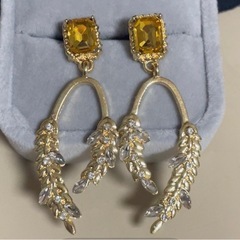 高級イヤリングですの画像