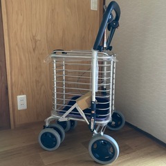 【定型文お断り】ショッピングカート　未使用の画像