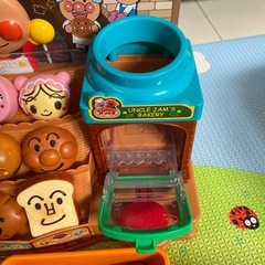 (受け渡し予定者あり)アンパンマン　パン屋の画像