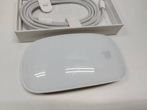 Apple Magic Mouse/マジックマウス/A1657〈MK2E3J/A〉