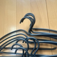 引き出しをなくすハンガー「oneger」10本セット
の画像