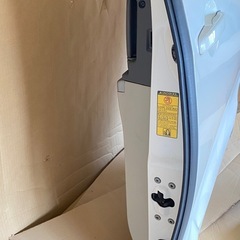 エスティマのドアの画像