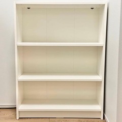 本棚　白の画像