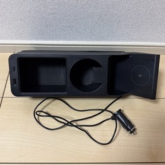 ワイヤレス充電器＆ドリンクホルダー
の画像