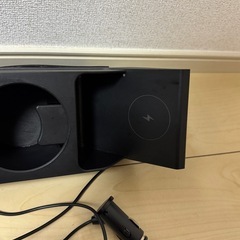 ワイヤレス充電器＆ドリンクホルダー
の画像