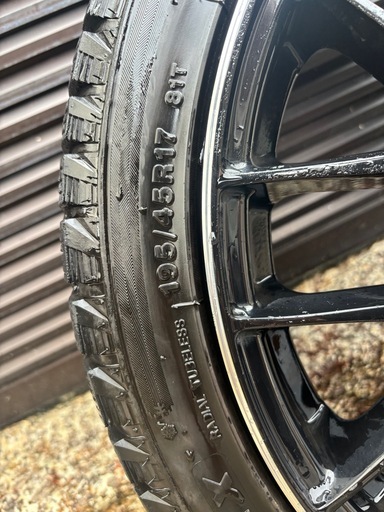 ホイール付きスタッドレスタイヤ4本セット195/45r17 6.5ＪIN42