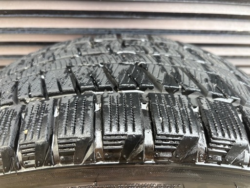 ホイール付きスタッドレスタイヤ4本セット195/45r17 6.5ＪIN42