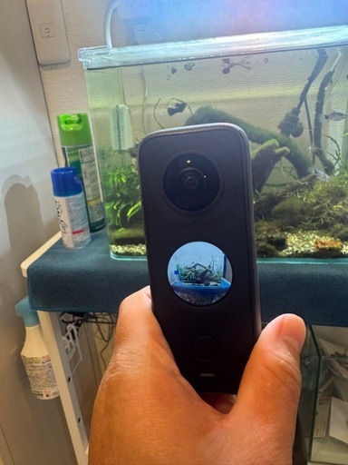 インスタ360 ONE X2 本体と付属品