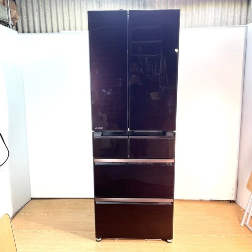 【鏡面加工】三菱６ドア冷蔵庫 525L 2016年製