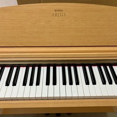 (現在取引中)　ヤマハ　電子ピアノ　YDP-161Cの画像