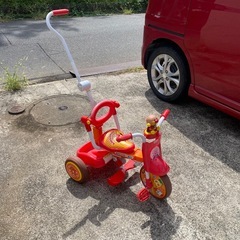 早い者勝ち ＊ アンパンマン 三輪車の画像