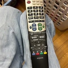 SHARP AQUOS リモコンの画像
