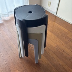 スタッキングチェアの画像