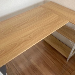 9月23日まで  パソコンデスク 美品の画像