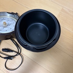 電気圧力鍋の画像