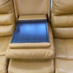 ID:624047　電動リクライニングソファー３人掛け　※中央ソファー裏側生地やぶれの画像