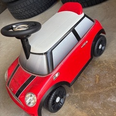MINI 車　足蹴り　ミニクーパーの画像