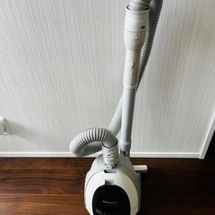 Panasonic 電気掃除機 MC-KL9A-K　掃除機　紙パック式掃除機の画像