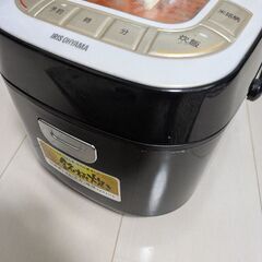 アイリスオーヤマ　炊飯器の画像