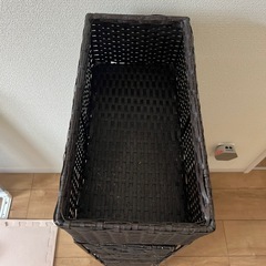 ラタン調スリムチェストの画像