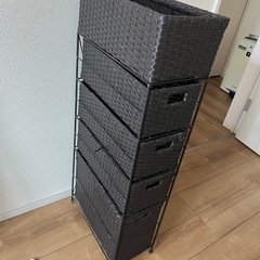 ラタン調スリムチェストの画像