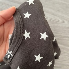 【90cm】BeBe星柄カーディガンの画像