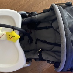 KATOJI バウンサーチェアー New York Baby 専用バウンサー用テーブル付きの画像