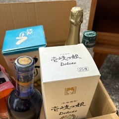 無料　モダン仏壇　　お酒　大量まとめの画像