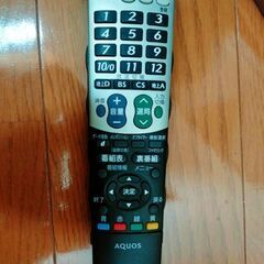 2010年製32型　AQUOS SHARP　液晶カラーテレビの画像