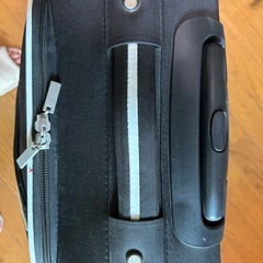キャリーケース　の画像